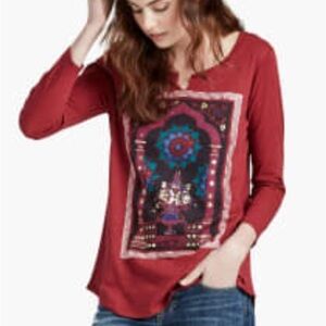 Lucky Brand burgundy split neck graphic tee NWT size small